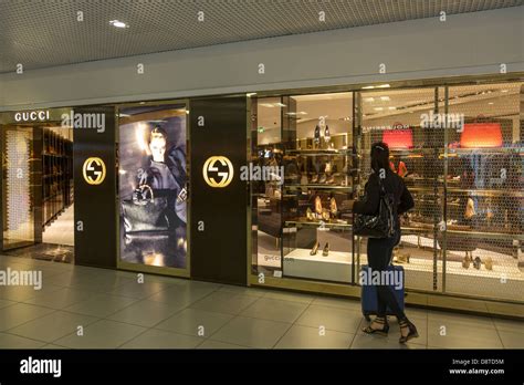 outlet gucci vicino fiumicino